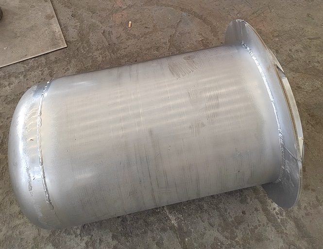 1760602788464939.jpg 坩埚.jpg